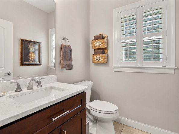 3 Howard St, Ipswich MA 01938