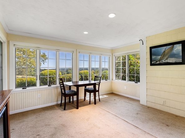 58 Hutchinson Rd, Arlington MA 02474