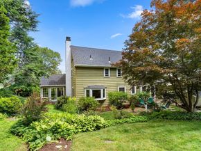 58 Hutchinson Rd, Arlington MA 02474