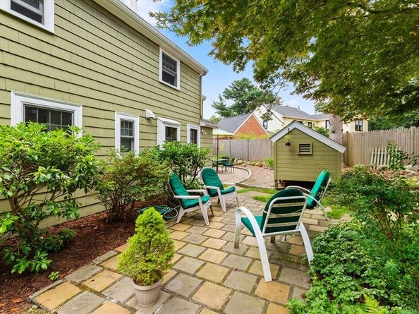 58 Hutchinson Rd, Arlington MA 02474