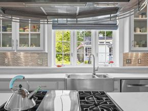 231 Storey Ave, Newburyport MA 01950