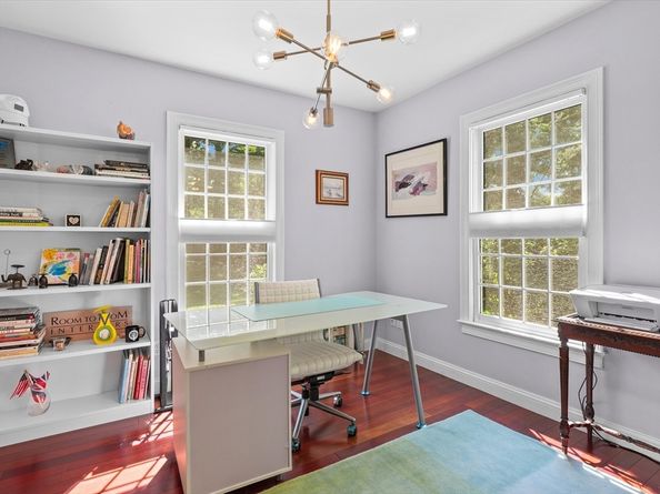 231 Storey Ave, Newburyport MA 01950