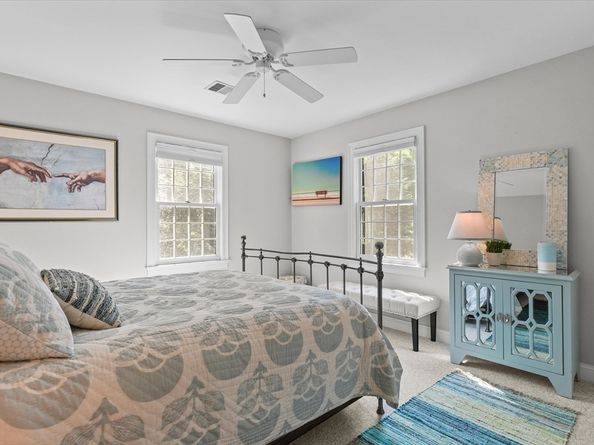 231 Storey Ave, Newburyport MA 01950