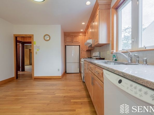 63-65 Evans St, Watertown MA 02472