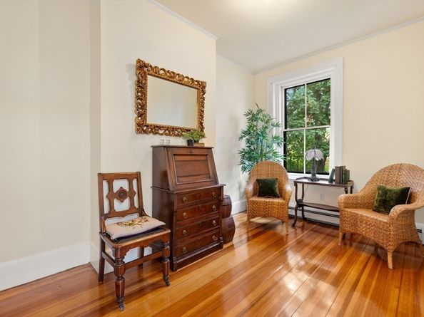 18 Hereford St, Boston MA 02115