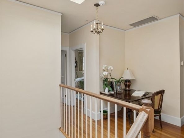 18 Hereford St, Boston MA 02115