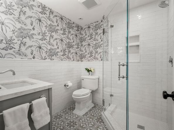 18 Hereford St, Boston MA 02115
