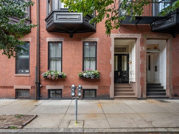 18 Hereford St, Boston MA 02115