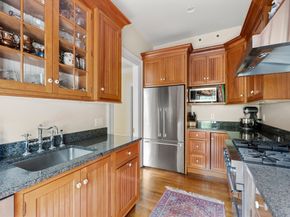 18 Hereford St, Boston MA 02115