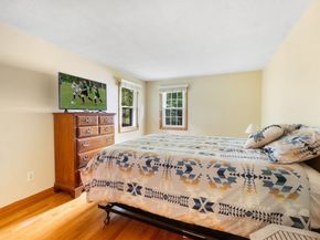 32 Scenic Dr, Worcester MA 01602