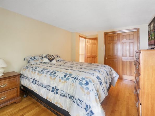 32 Scenic Dr, Worcester MA 01602