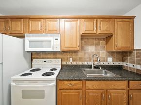 115 W Squantum St 702, Quincy MA 02171