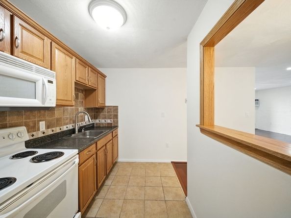 115 W Squantum St 702, Quincy MA 02171