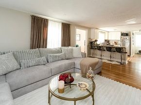 52 Heatherland Rd, Newton MA 02461