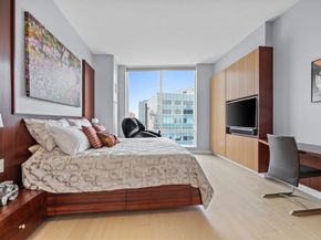 1 Franklin St 3808, Boston MA 02110