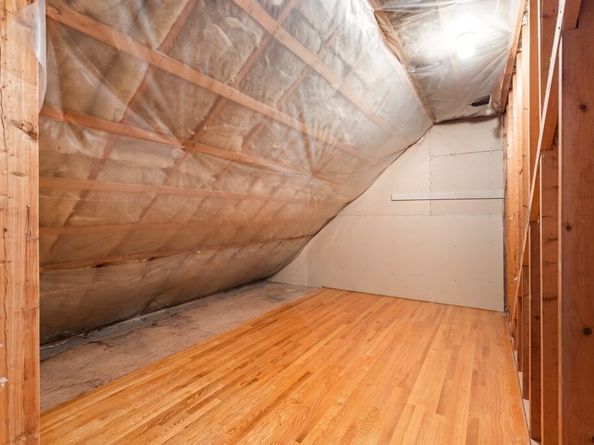 10 Martingale Lane 10, Andover MA 01810