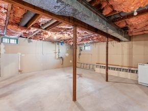 10 Martingale Lane 10, Andover MA 01810