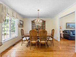 10 Martingale Lane 10, Andover MA 01810