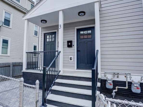 3 Church St 1, Somerville MA 02143
