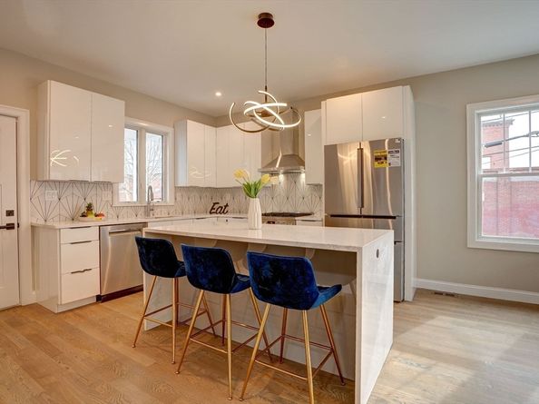 3 Church St 1, Somerville MA 02143