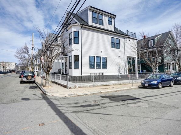 3 Church St 1, Somerville MA 02143