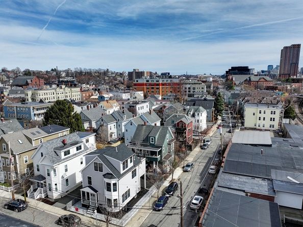 3 Church St 1, Somerville MA 02143
