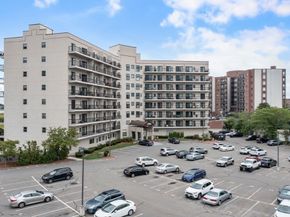 133 Commander Shea Blvd 506, Quincy MA 02171