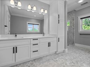 1 Farwell Cir, Newton MA 02460