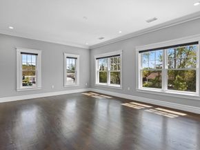 1 Farwell Cir, Newton MA 02460