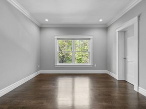 1 Farwell Cir, Newton MA 02460