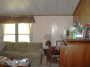 8 Jefferson Way, Carver MA 02330
