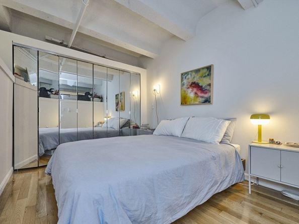 12 Stoneholm St 307, Boston MA 02115