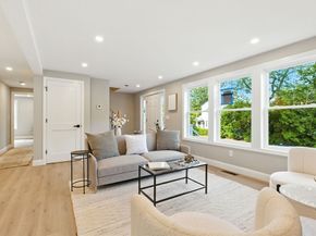 31 Edgewood Ave, Stoughton MA 02072