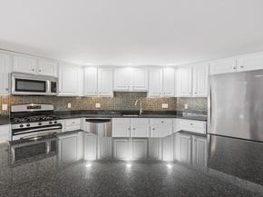 5 Mission Rd 203, Chelmsford MA 01863