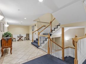 5 Mission Rd 203, Chelmsford MA 01863
