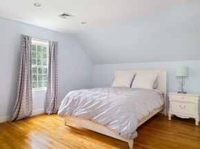 38 Fuller Brook Rd, Wellesley MA 02482
