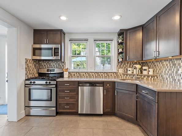50 Putnam Park, Fitchburg MA 01420