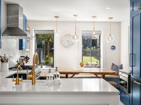 107 Baldwin St, Boston MA 02129