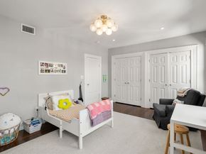 107 Baldwin St, Boston MA 02129