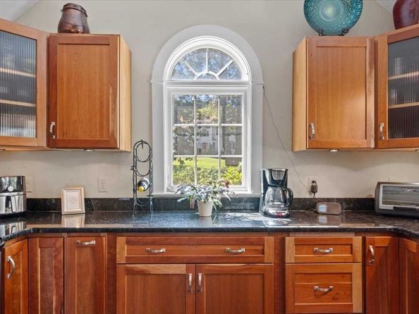 163 Rowley Hill Rd, Sterling MA 01564