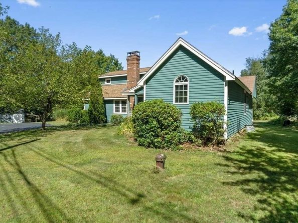 163 Rowley Hill Rd, Sterling MA 01564