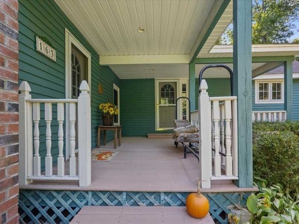 163 Rowley Hill Rd, Sterling MA 01564