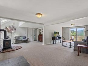 163 Rowley Hill Rd, Sterling MA 01564