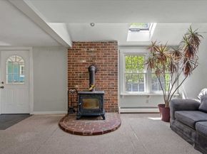 163 Rowley Hill Rd, Sterling MA 01564