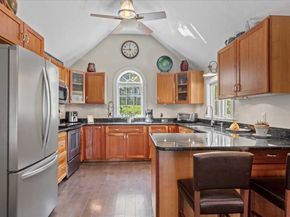163 Rowley Hill Rd, Sterling MA 01564