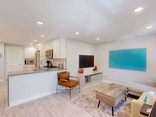 4 Coppersmith Way 2, Boston MA 02128