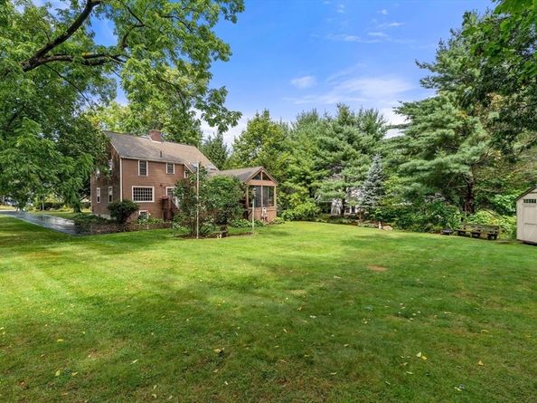 106 Hersey St, Hingham MA 02043