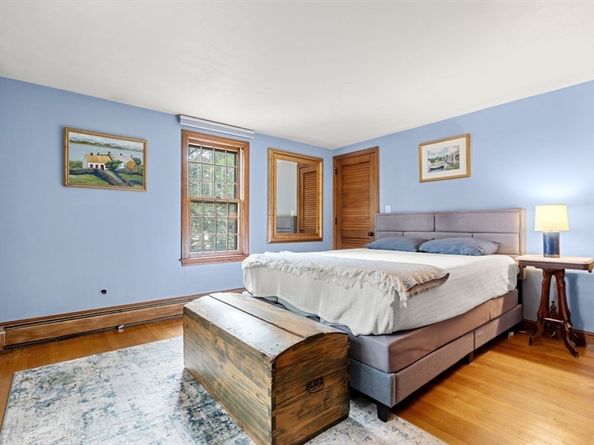106 Hersey St, Hingham MA 02043