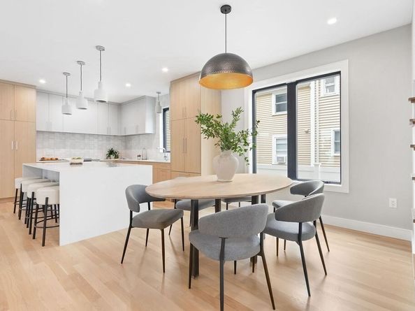 354 Linwood Ave 1, Newton MA 02460
