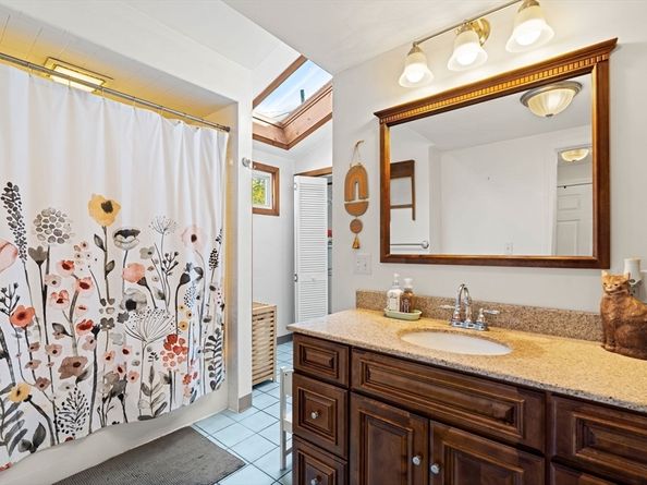 12 Wright St 1, Stoneham MA 02180